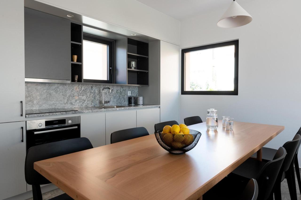 Villa Nisi Living Concept à Ialysos  Extérieur photo